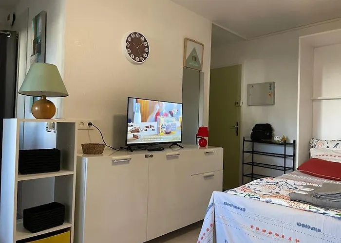 Studio Avec Parking Proche De La Plage
