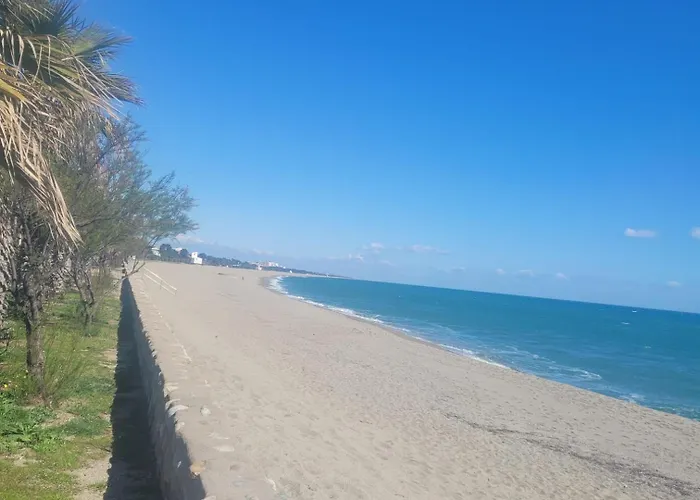 Studio Avec Parking Proche De La Plage
